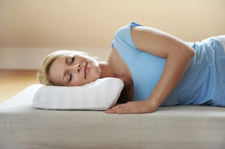 Як вибрати ортопедичну подушку для сну?