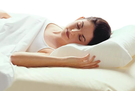 Навіщо потрібна ортопедична подушка?