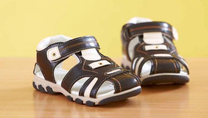 Ортопедичне взуття для дітей
