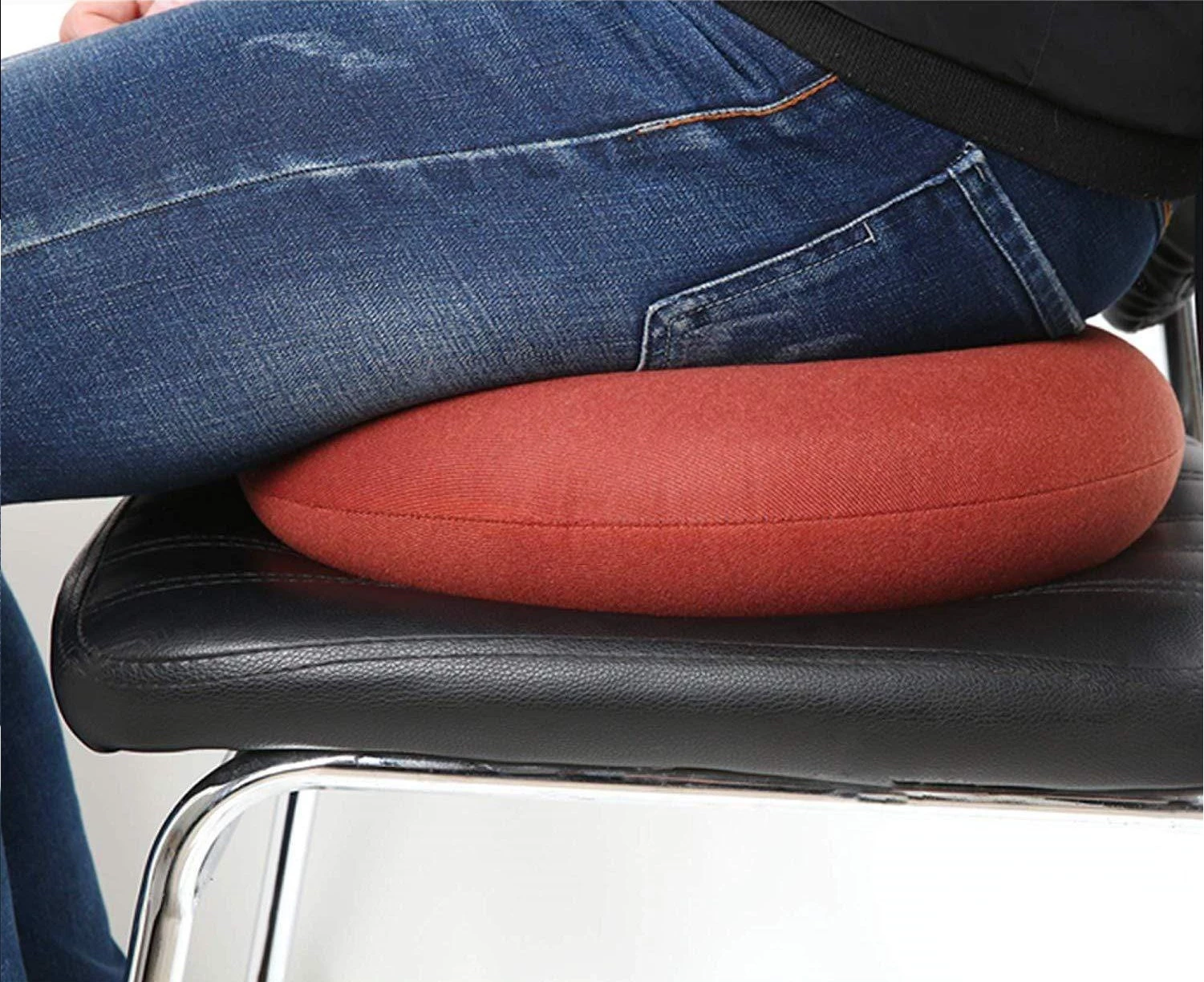 Ортопедическая подушка для сидения: её виды и их особенности 