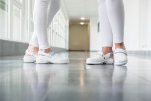 Медицинская обувь: что это такое и кому она нужна?
