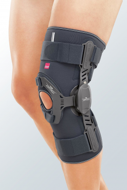 Ортез на коліно з пателярною підтримкою PT Control - лівий
