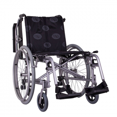Легкая инвалидная коляска LIGHT III хром