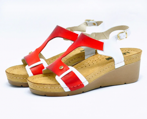 Ортопедические босоножки женские, на платформе Leon 1010 (Кривой Рог)