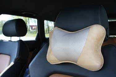 Автомобильная массажная подушка Nexo